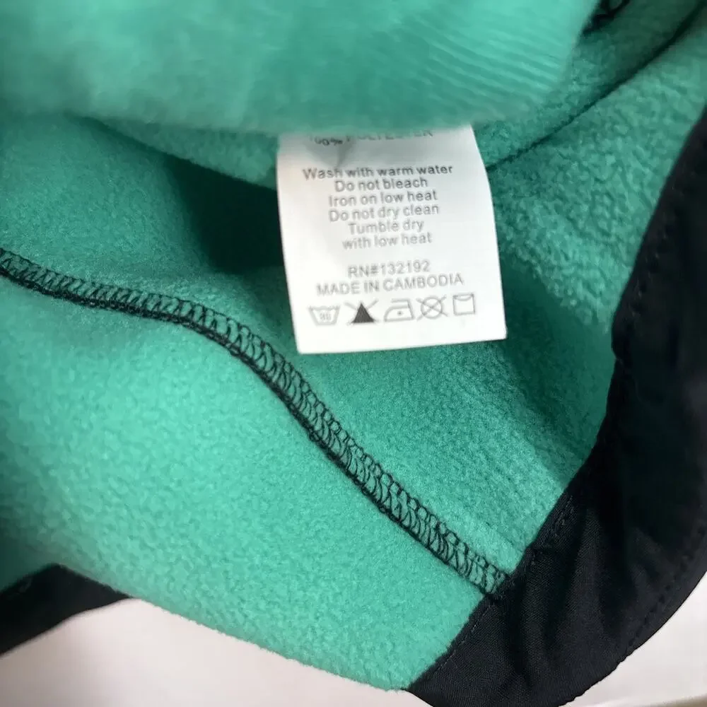 Mojo Sportswear Company nwot mojo